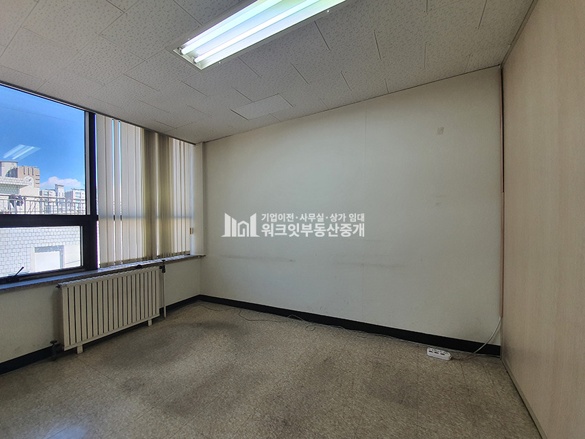 서울 강남구 논현동 강남구청역 소형 사무실 월세 매물번호 10553 사진 4