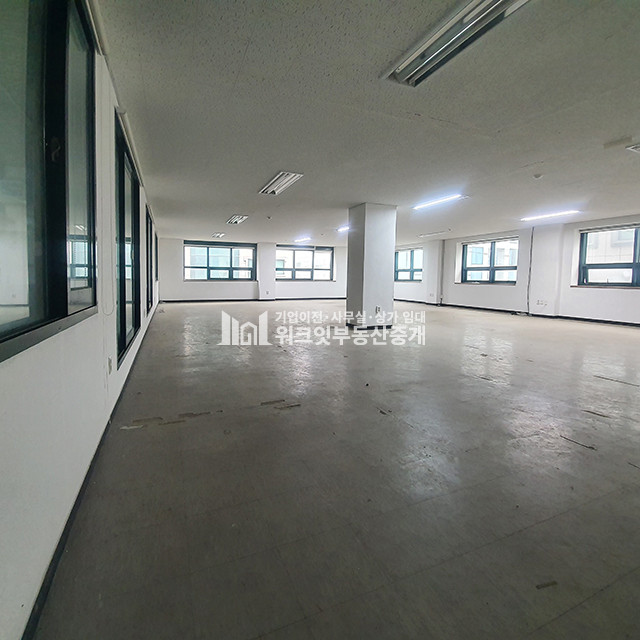 서울 강남구 논현동 학동사거리 인근 넓고 깔끔한 사무실 월세 매물번호 13333 사진 2