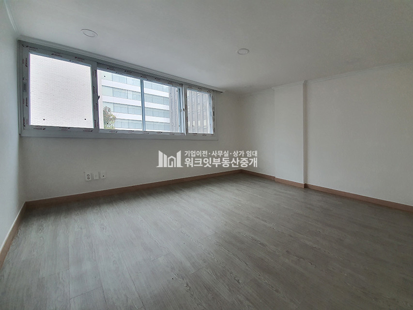 서울 강남구 논현동 도산공원 사거리 인근 3룸 깔끔한 사무실!! 월세 매물번호 13471 사진 5