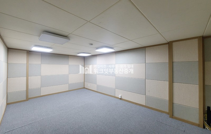 서울 강남구 논현동 강남대로 대로변 저렴한 무권리 통임대 등장 월세 매물번호 10043 사진 12