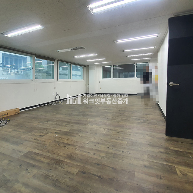 서울 강남구 논현동 신논현역 인근 깔끔한 사무실 월세 매물번호 13094 사진 1