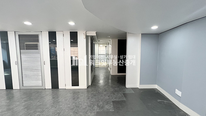 서울 강남구 논현동 MJ 을지병원 사거리 인근에 위치한 룸 6개 인테리어 사무실 월세 매물번호 15287 사진 2