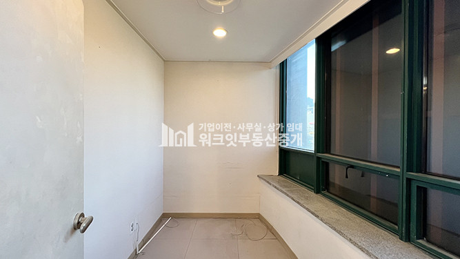 서울 강남구 신사동 MJ 압구정역 도보 3분 거리 내 위치한 병의원 건물 리모델링 월세 매물번호 15391 사진 5