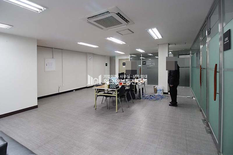 서울 강남구 논현동 신논현역 가성비 최상 인테리어 룸3 사무실 임대 월세 매물번호 15572 사진 12