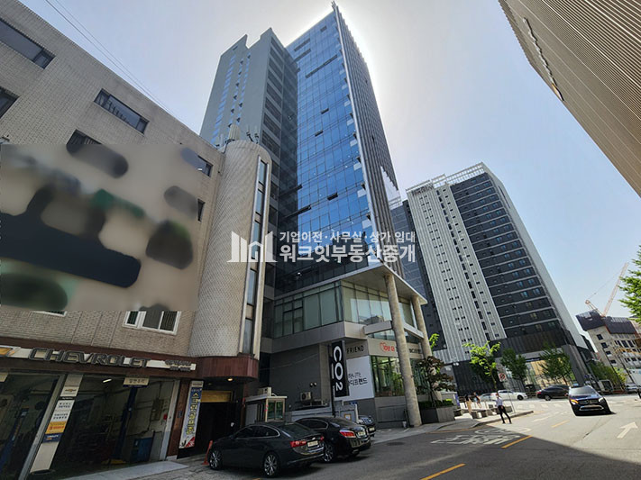 서울 강남구 역삼동 대로변 층고높은 지하 대형 상가 사무실 월세 매물번호 15608 사진 9