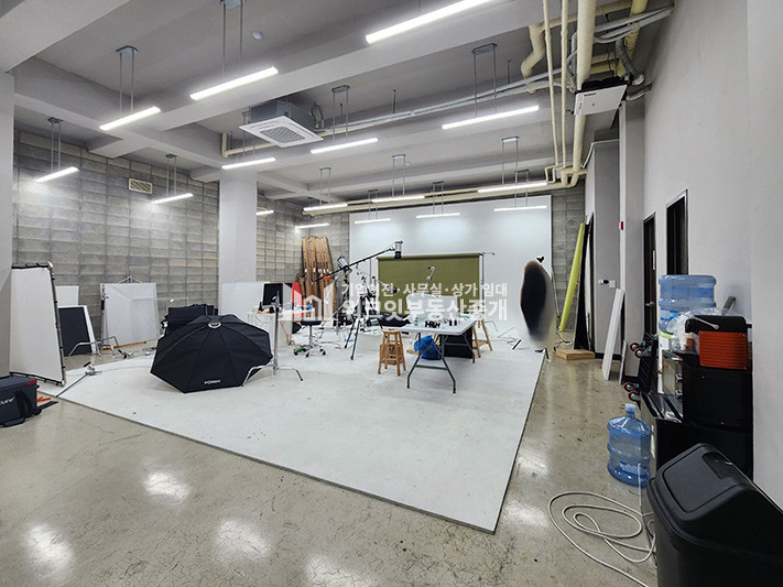 서울 강남구 삼성동 삼성동 가성비 최강 층고높은 지하스튜디오 호리존보유 월세 매물번호 15778 사진 1