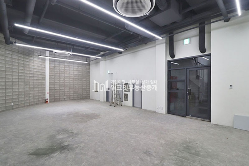 서울 강남구 신사동 신사동 신축 지하 스튜디오 연습실 층고 4.8M 월세 매물번호 15782 사진 5