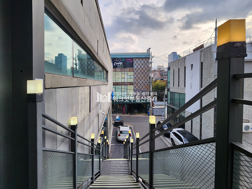서울 강남구 역삼동 신논현역 복합문화상권 대형 연층 오피스 스튜디오 월세 매물번호 15797 사진 20
