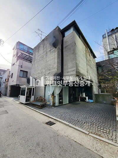 서울 강남구 신사동 압구정로데오 도산공원블럭 피트니스 뷰티 미용 컨셉 단독사옥 월세 매물번호 15831 사진 1