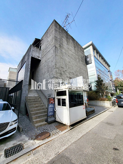 서울 강남구 신사동 압구정로데오 도산공원블럭 피트니스 뷰티 미용 컨셉 단독사옥 월세 매물번호 15831 사진 3