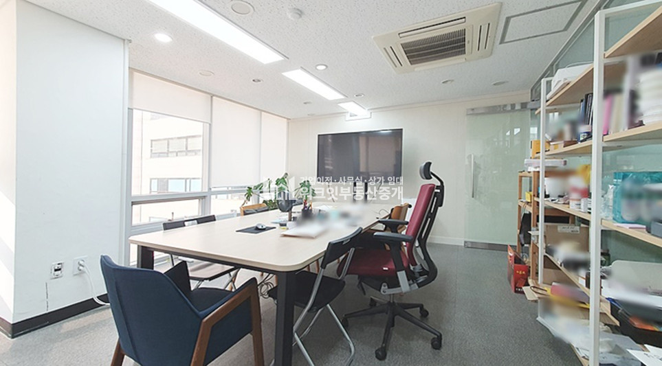서울 강남구 역삼동 역삼역 초역세권 45평 스탠다드 모던한 인테리어 사무실 월세 매물번호 11163 사진 4