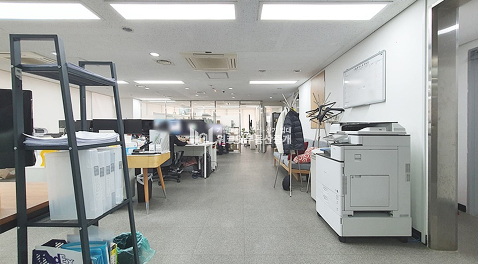 서울 강남구 역삼동 역삼역 초역세권 45평 스탠다드 모던한 인테리어 사무실 월세 매물번호 11163 사진 6