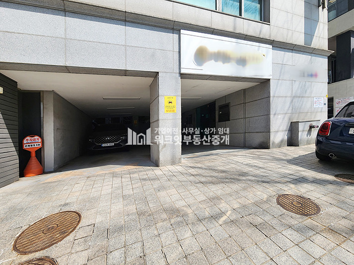 서울 강남구 대치동 포스코사거리 인근 대치동 대로변 테라스 보유 소형 사무실 월세 매물번호 15886 사진 12