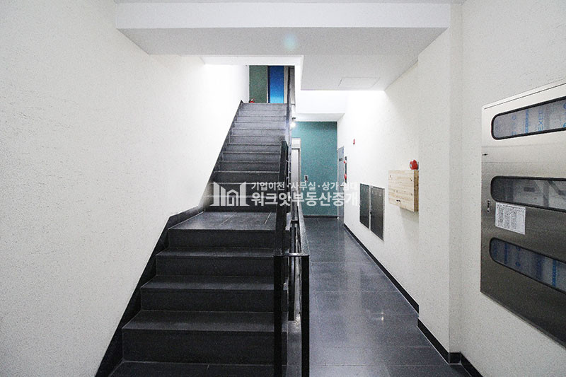 서울 강남구 역삼동 선정릉역 A급 인테리어 사무실 추천매물 월세 매물번호 11107 사진 13