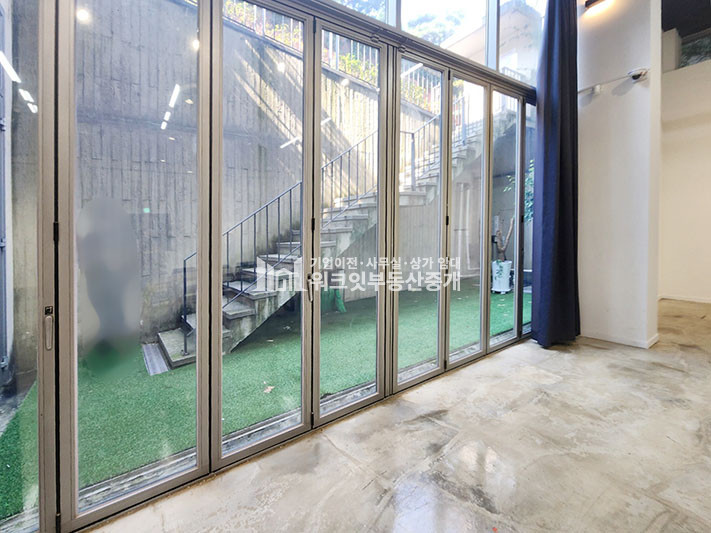 서울 강남구 역삼동 강남역 국기원블럭 갤러리 전시장 스튜디오 최적화 사무실 월세 매물번호 16111 사진 5