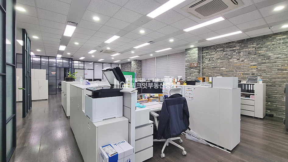 서울 강남구 역삼동 KR타워 역삼역 대로변 테헤란로 사무실 임대 월세 매물번호 11118 사진 1