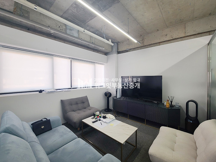 서울 강남구 논현동 78-14 논현동 테라스+룸3개 A급 인테리어 오피스 월세 매물번호 16326 사진 4