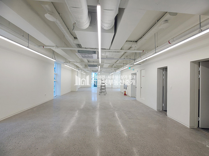 서울 강남구 역삼동 역삼동 25년 신축 통임대 사옥 첫입주 한티역 역세권 매물 코너건물 월세 매물번호 16350 사진 2
