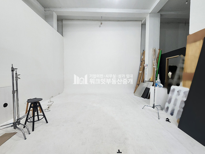 서울 강남구 청담동 청담동 핫플레이스 이보다 완벽한 스튜디오는 없습니다. 월세 매물번호 16358 사진 1