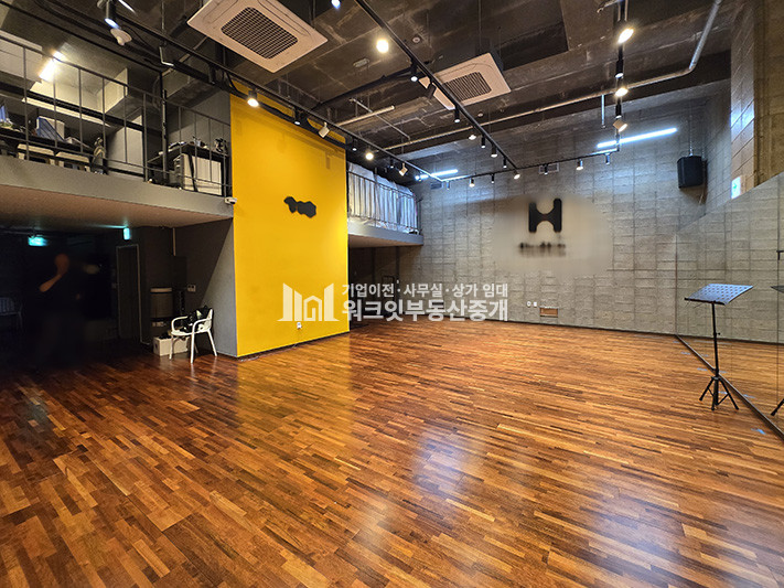 서울 강남구 논현동 엔터테이먼트 연습실 방음실 인테리어 완비 무권리 단독사옥 월세 매물번호 16056 사진 3