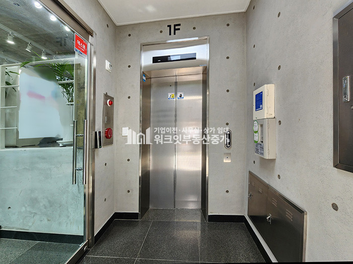 서울 강남구 신사동 신사동 층고5.6m 지하 갤러리 스튜디오 임대 월세 매물번호 14778 사진 8