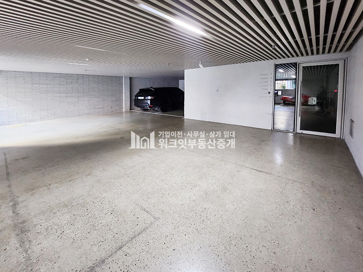 서울 강남구 논현동 논현동 언주역 연습실 보컬룸 엔터테이먼트 사옥 월세 매물번호 16015 사진 4